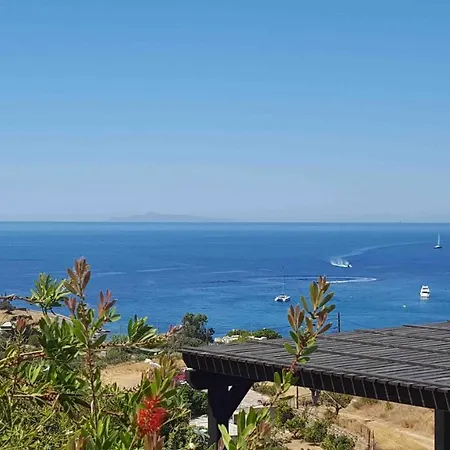 Sea And Sun House Holiday home *